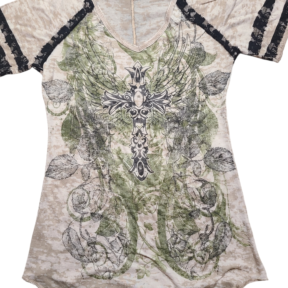 Daytrip Buckle Burnout Cross Top Size L | Lace Trim Graphic Short Sleeve - Picture 4 of 6